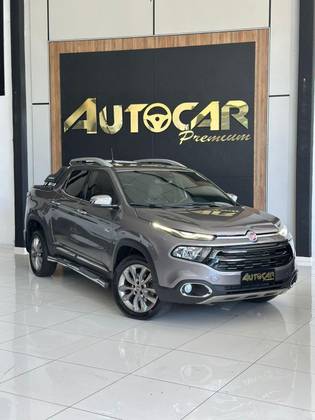 FIAT TORO 2.0 16V TURBO DIESEL RANCH 4WD AT9 FIAT TORO 2.0 16V TURBO DIESEL RANCH 4WD AT9